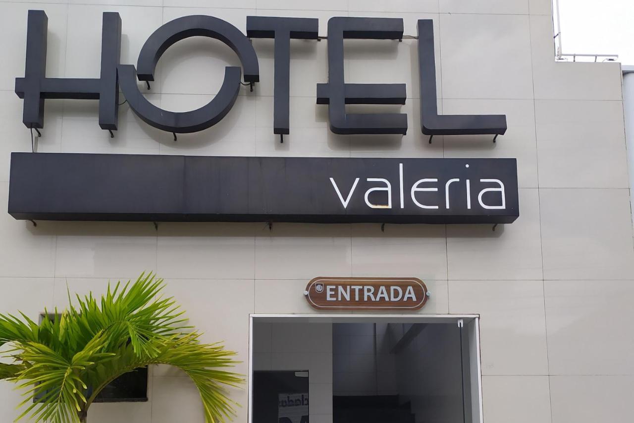 OYO Hotel Valéria Salvador de Bahía Exterior foto